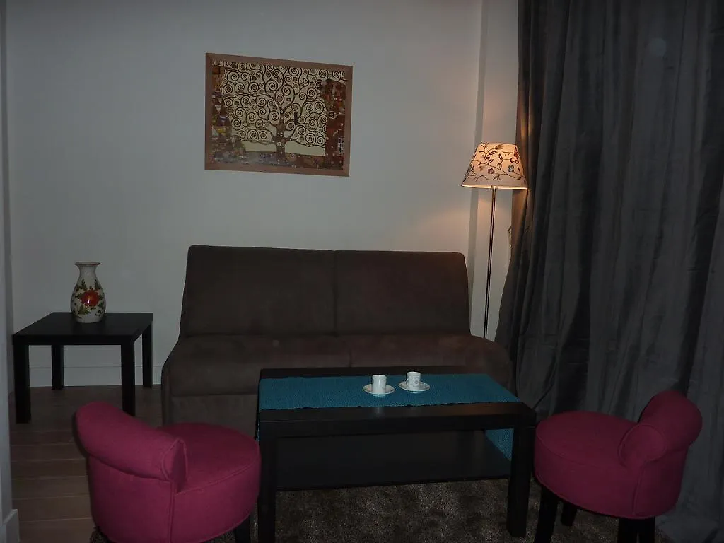 Tour Eiffel Beaugrenelle Apartment *